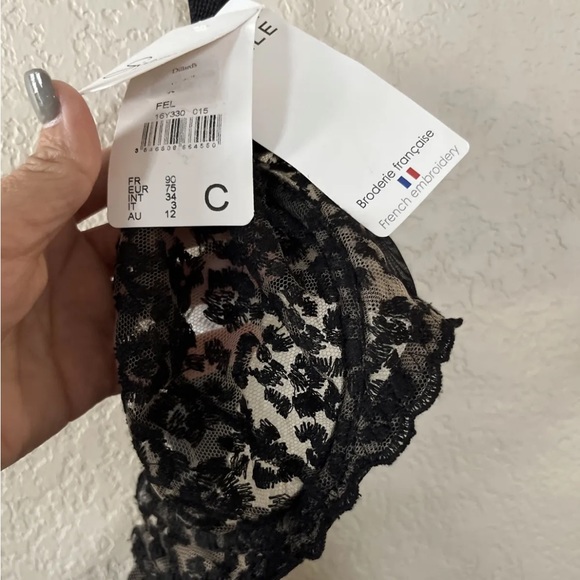 NWT Simone Pérèle Félicie Sheer Demi Black 34C Dillard’s Tag/Unavailable Online! - Picture 3 of 10